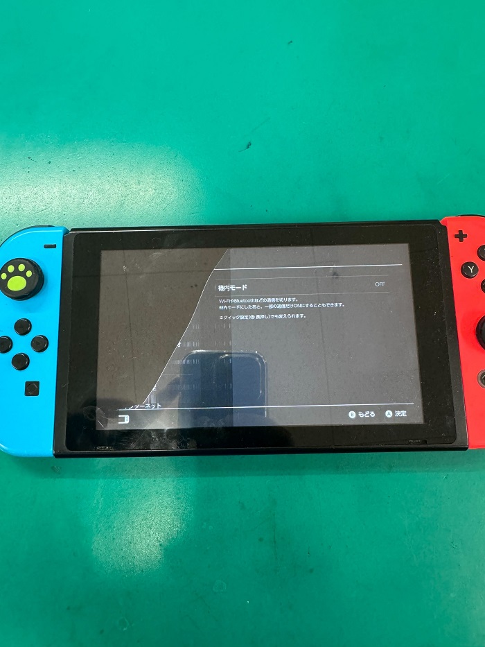 豊川市でNintendo Switchの液晶交換】落下による液晶不良もデータ